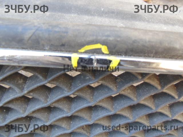 Ford Focus 2 Решетка радиатора