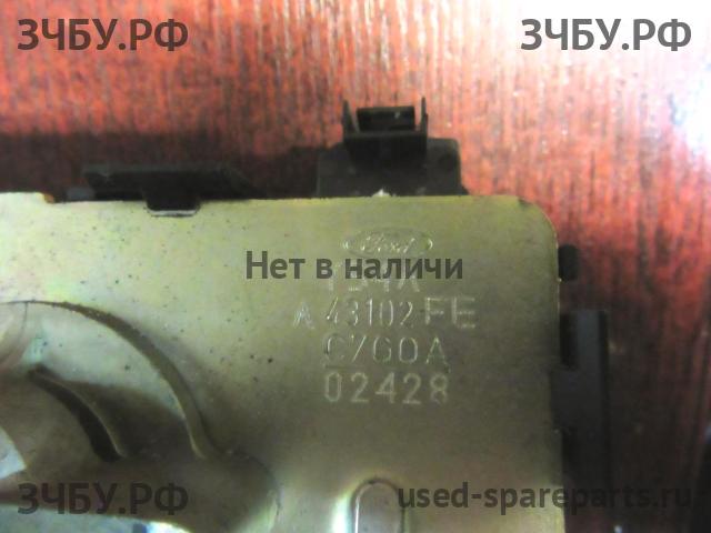 Ford Focus 1 Замок двери