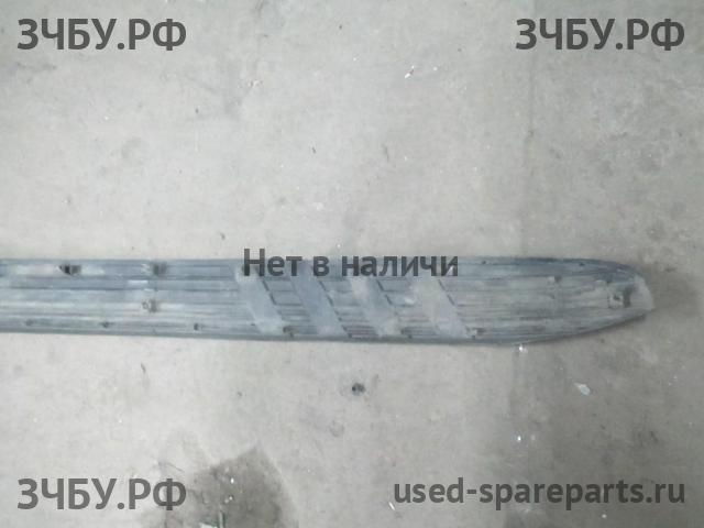 Toyota Land Cruiser 120 (PRADO) Подножка