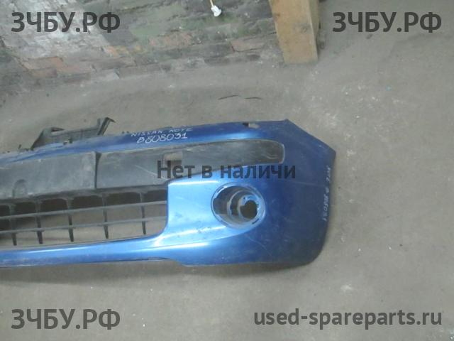 Nissan Note 1 (E11) Бампер передний