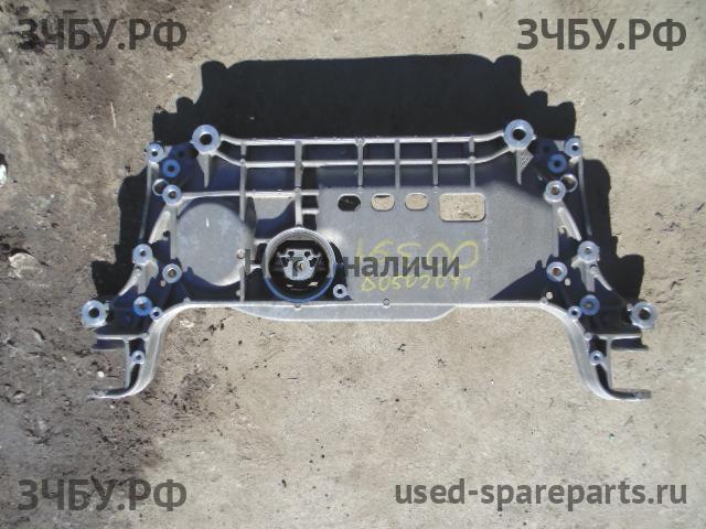 Volkswagen Passat B7 Балка передняя подмоторная