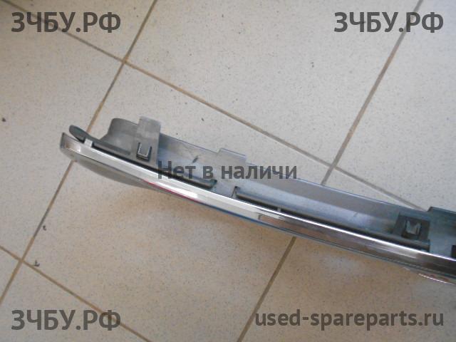 Volvo S80 (2) Решетка радиатора