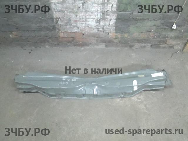 Toyota Corolla (E12) Обтекатель капота