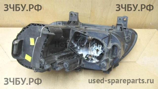 Volkswagen Caddy 3 Фара правая
