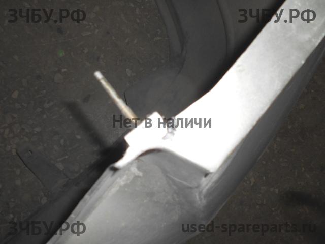 Toyota Avensis 2 Бампер задний
