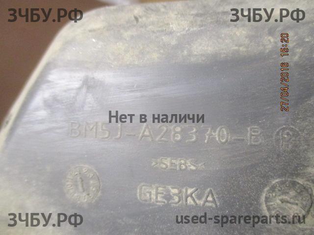 Ford Focus 3 Брызговик задний правый