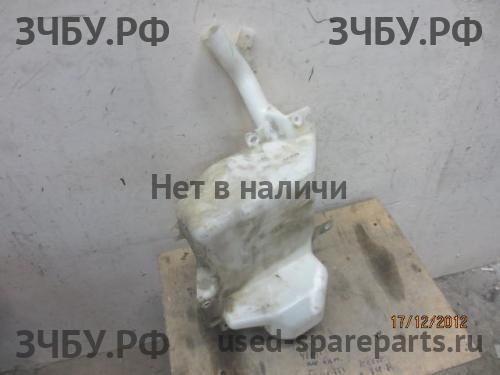 Mitsubishi Pajero/Montero Sport 2 (KH) Бачок омывателя лобового стекла