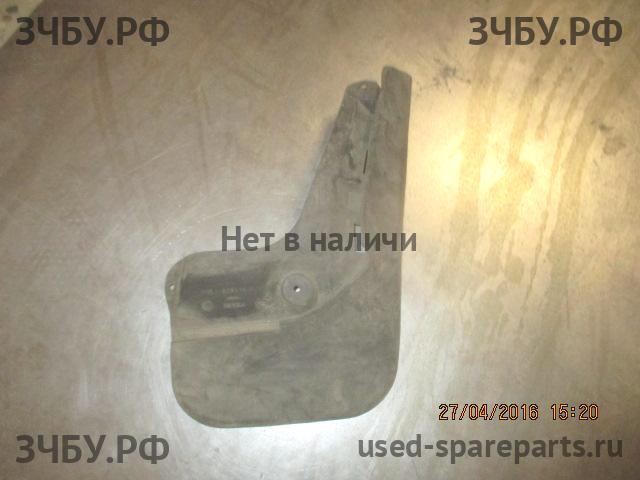 Ford Focus 3 Брызговик задний правый