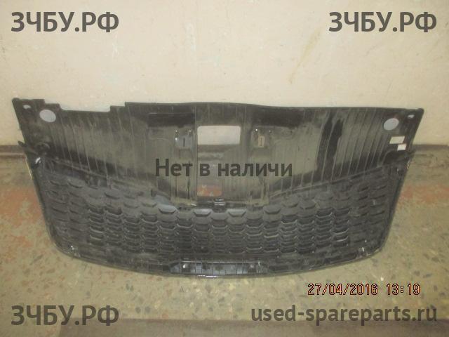 KIA Rio 3 Решетка радиатора