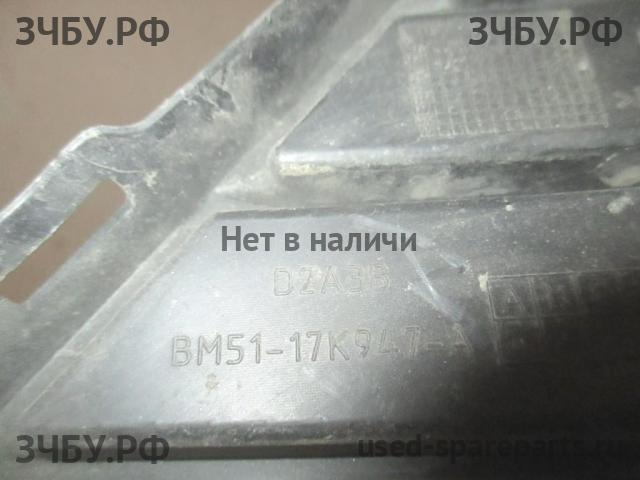 Ford Focus 3 Решетка в бампер
