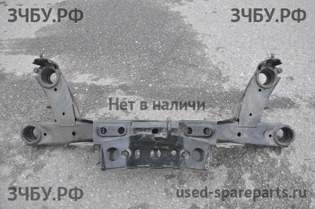 Toyota Avensis 2 Балка задняя поперечная