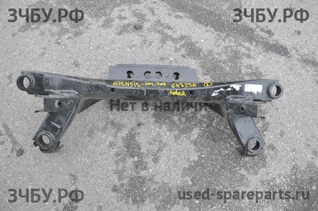 Toyota Avensis 2 Балка задняя поперечная