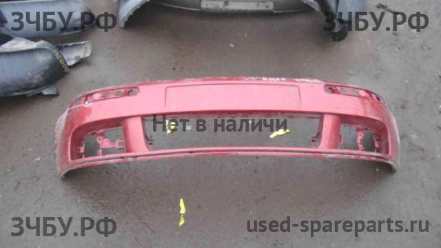 Volkswagen Golf 5 Бампер передний