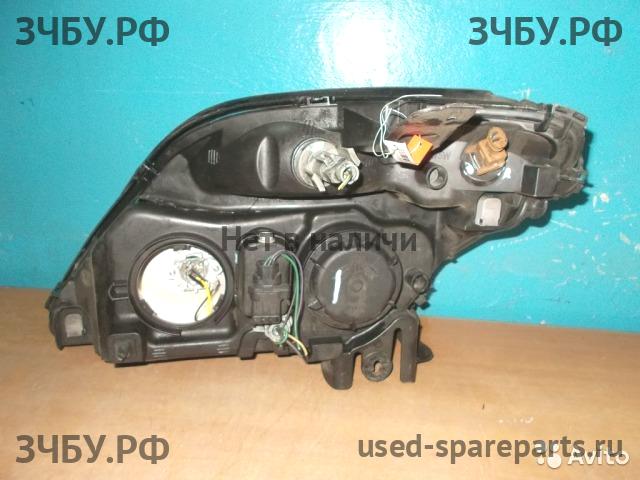 Renault Scenic 3 Фара правая