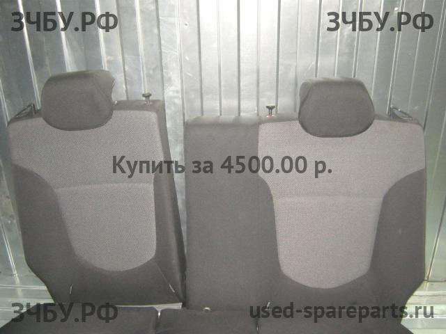 Hyundai Solaris 1 Сиденья (комплект)