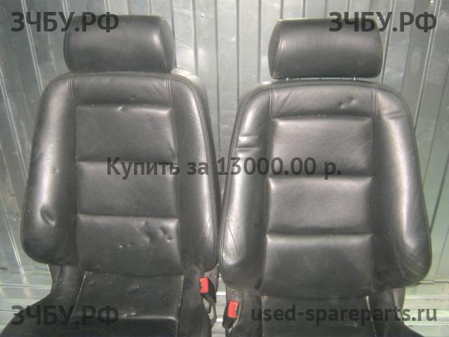 Audi A8 (1) [D2] Сиденья (комплект)