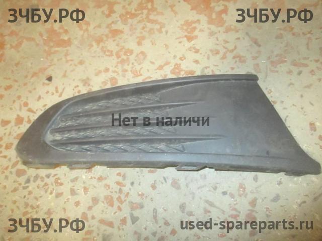 Volkswagen Polo 5 (Sedan) Решетка в бампер