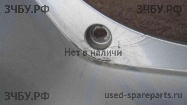 Toyota Yaris 2 Бампер задний