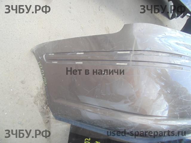 Toyota Avensis 2 Бампер задний