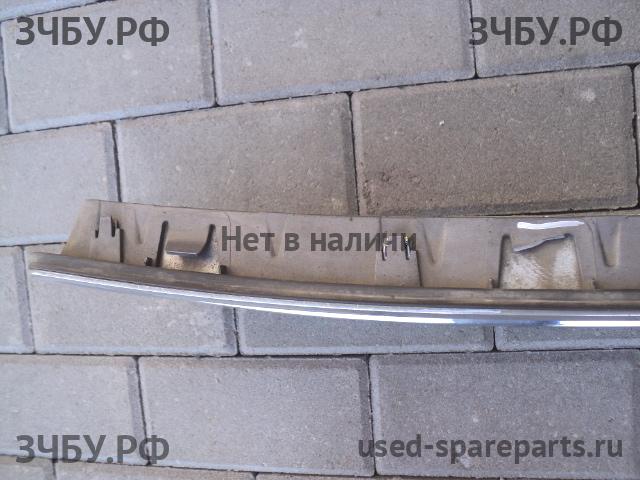 Volvo XC-90 (1) Решетка радиатора