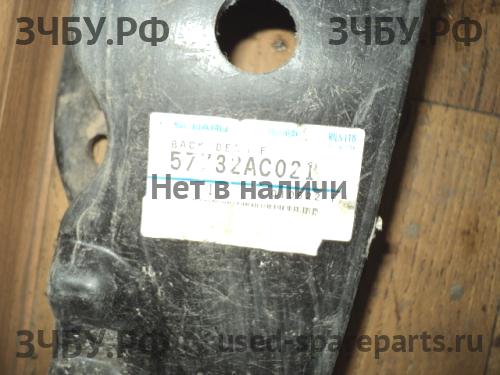Subaru Legacy 2 (B11) Усилитель бампера передний