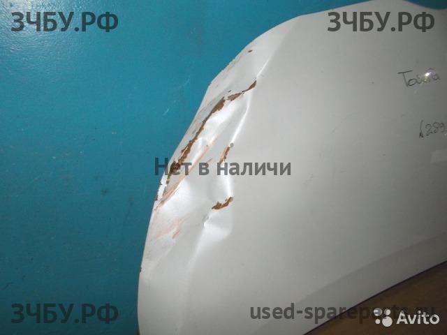 Toyota Verso (Рестайлинг) Капот