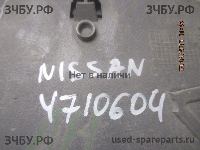 Nissan Qashqai (J10) Решетка радиатора