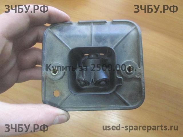 Honda Pilot (2) Форсунка омывателя фары левая