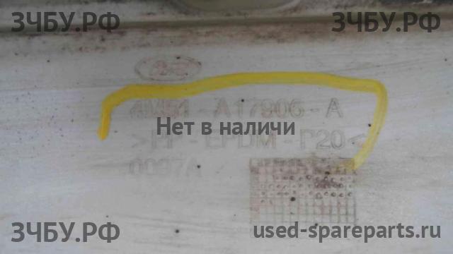 Ford Focus 2 Бампер задний