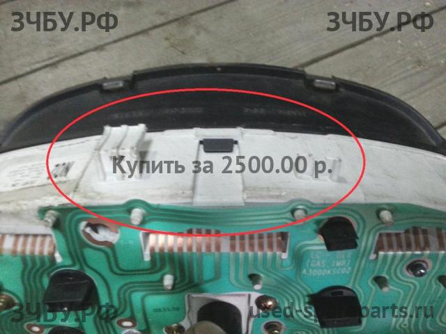 Hyundai Accent 2 Панель приборов