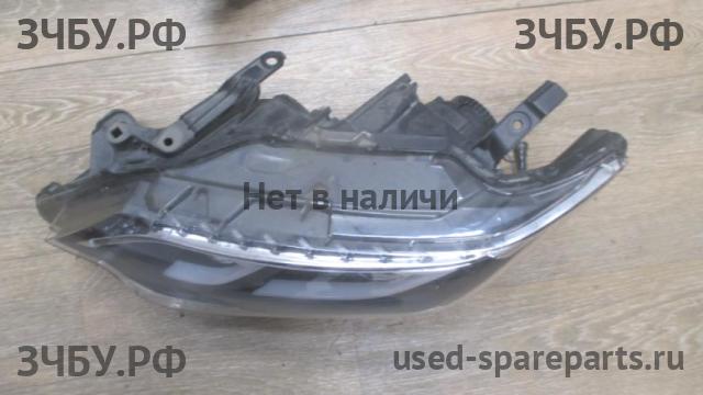 Toyota Camry 7 (V50) Фара левая