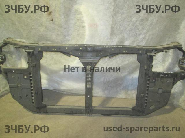 Hyundai Sonata NF Панель передняя (телевизор)