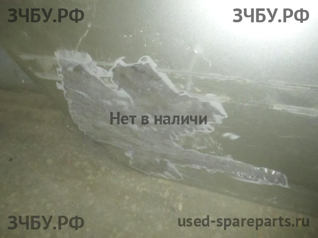 Toyota Corolla (E12) Дверь задняя правая