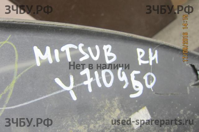 Mitsubishi L200 (4)[KB] Накладка крыла заднего правого