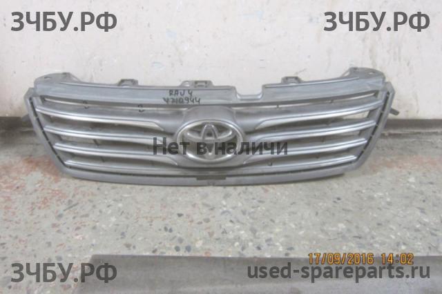 Toyota RAV 4 (3) Решетка радиатора