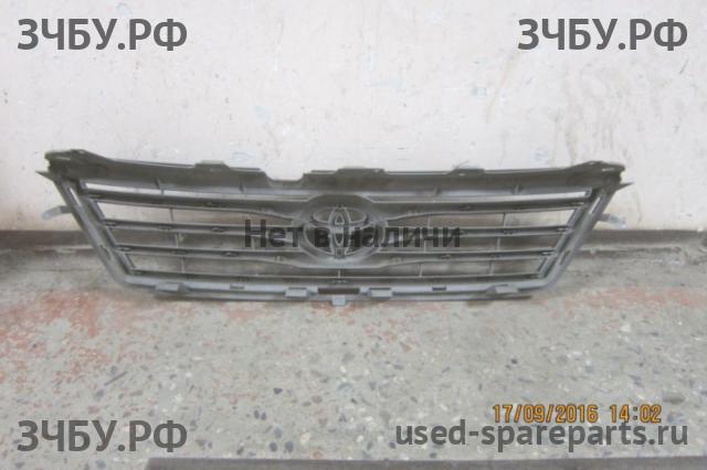 Toyota RAV 4 (3) Решетка радиатора