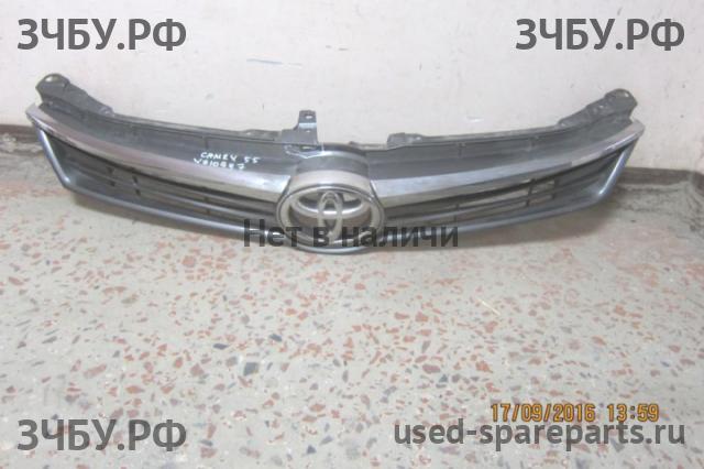 Toyota Camry 7 (V50) Решетка радиатора