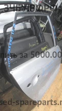 KIA Carens (2) Дверь задняя правая