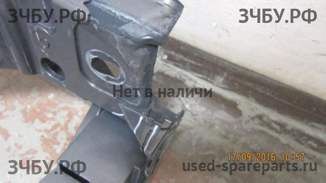 Ford Focus 3 Панель передняя (телевизор)