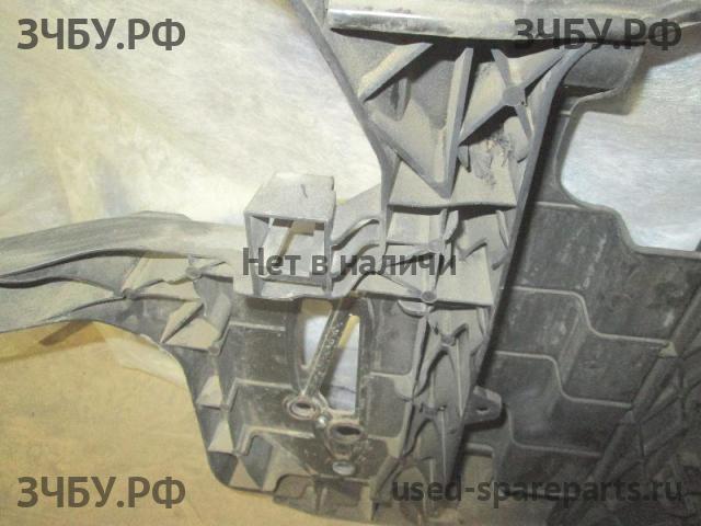 Hyundai i20 (1) Панель передняя (телевизор)