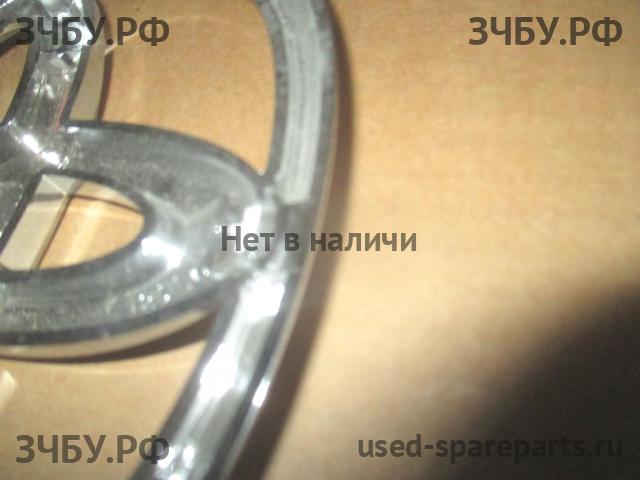 Toyota RAV 4 (3) Эмблема (логотип, значок)