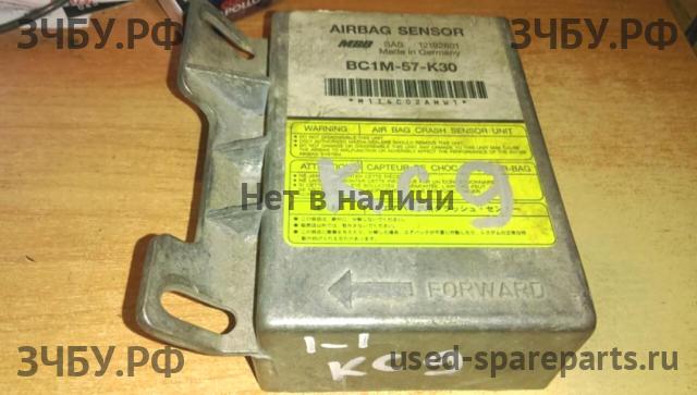 Mazda Xedos 9 Блок управления AirBag (блок активации SRS)