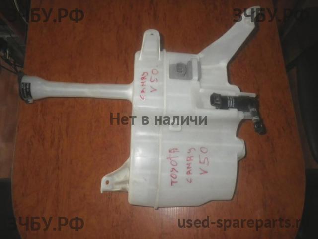Toyota Camry 7 (V50) Бачок омывателя лобового стекла