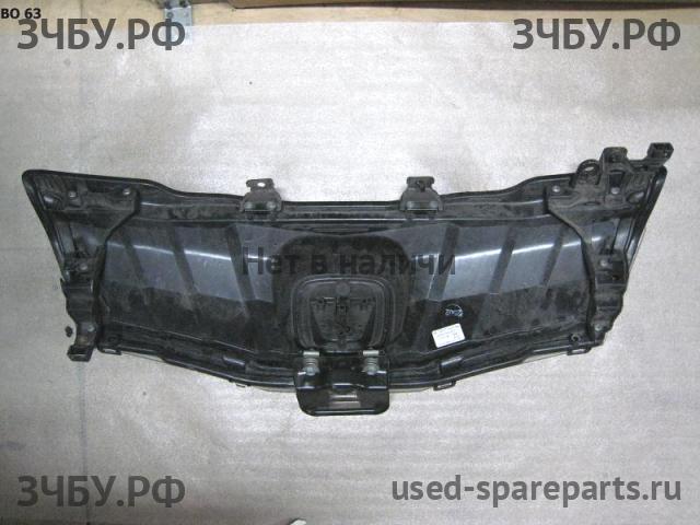 Honda Civic 8 (5D) Решетка радиатора