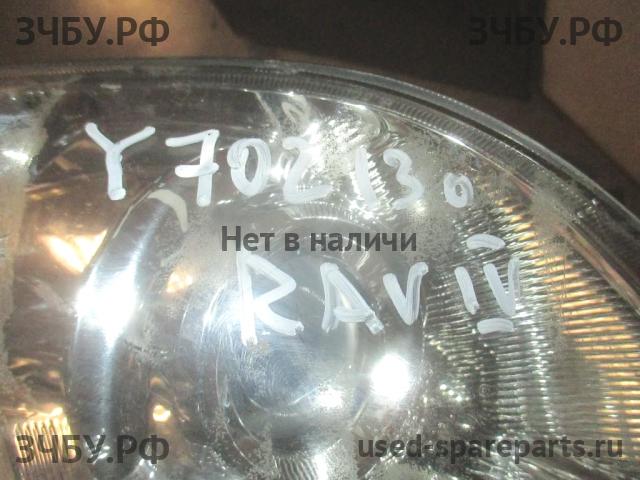 Toyota RAV 4 (3) Фара правая
