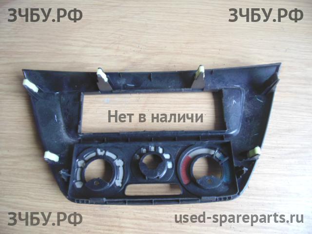 Mitsubishi Lancer 9 [CS/Classic] Накладка декоративная на панель приборов