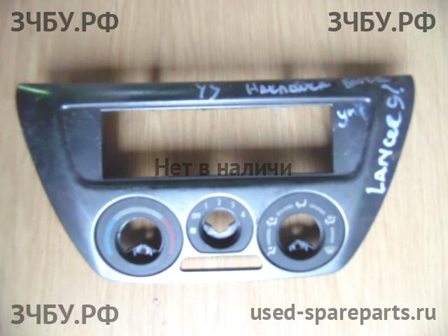 Mitsubishi Lancer 9 [CS/Classic] Накладка декоративная на панель приборов