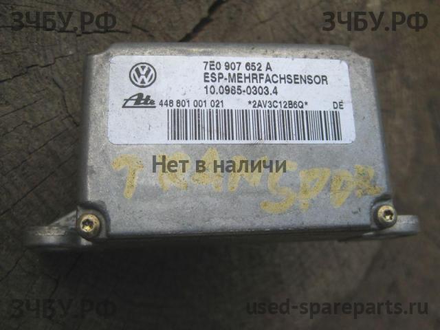Volkswagen Touareg 1 Датчик ускорения