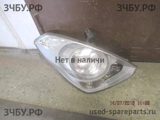 Hyundai Grand Starex Фара правая