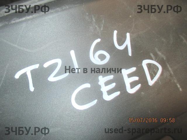KIA Ceed 2 Накладка заднего бампера